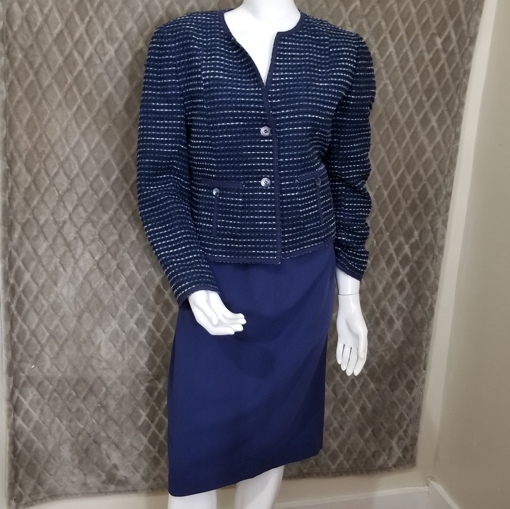 DONCASTER suit